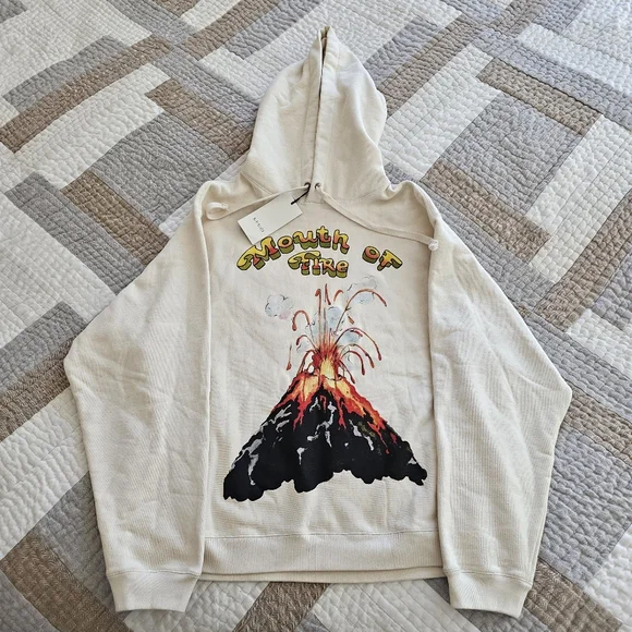 NWT Authentic Gucci Volcano Cotton hoodie in cream color